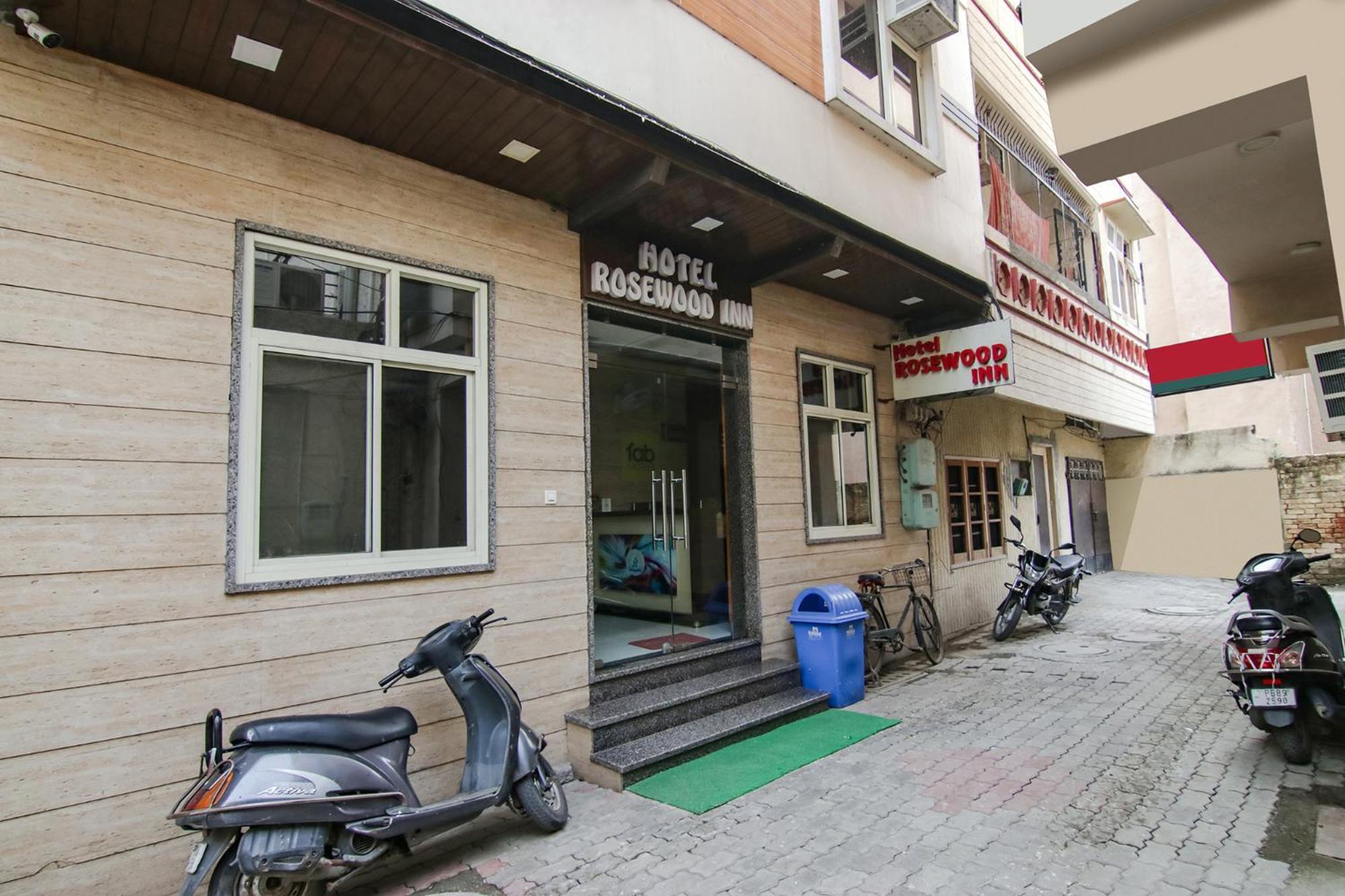 Fabhotel Rosewood Inn Amritsar Exterior photo